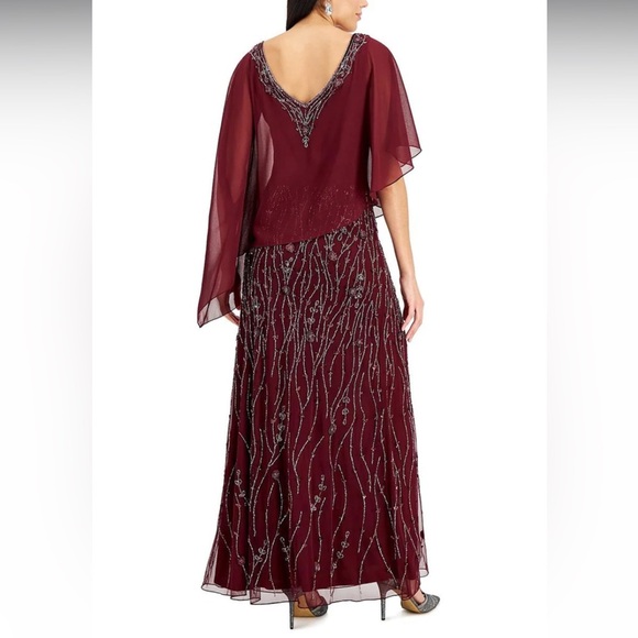 Women’s Formal Dress Size 18 J Kara Womens Burgundy Lined Overlay Cape Gown NEW - Picture 3 of 12